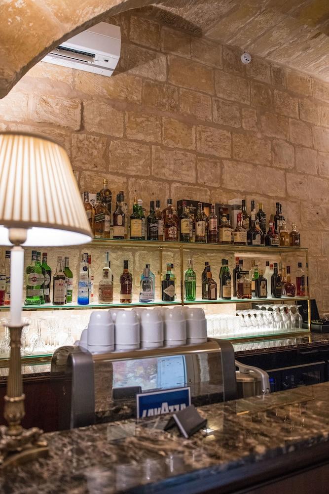 Palais Le Brun Hotel Валета Екстериор снимка