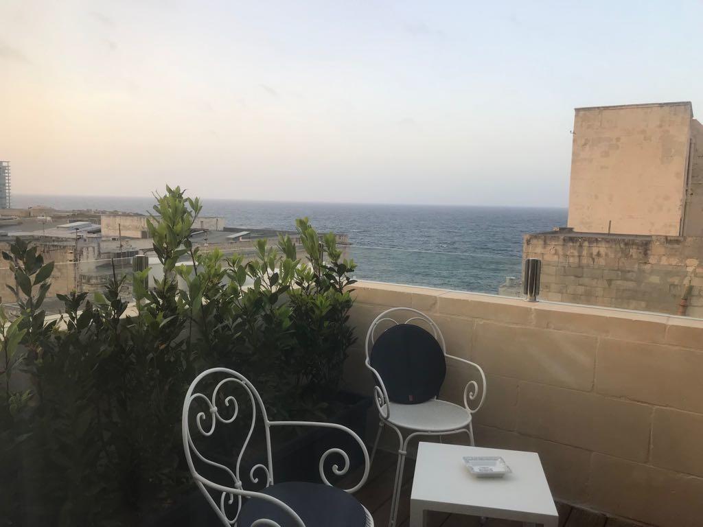 Palais Le Brun Hotel Валета Екстериор снимка